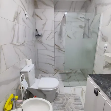 Seaside Plazhi Vjeter 公寓