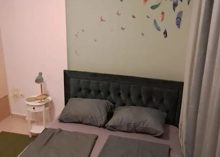 Seaside Plazhi Vjeter Apartment *